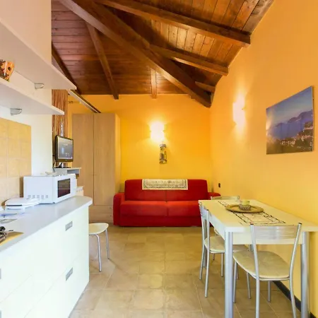 Belvilla By Oyo Montebello Mono C Holiday home Bolano